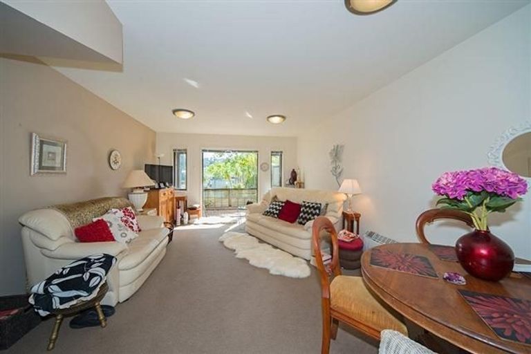 Photo of property in The Grange, 22/92 Bush Road, Albany, Auckland, 0632