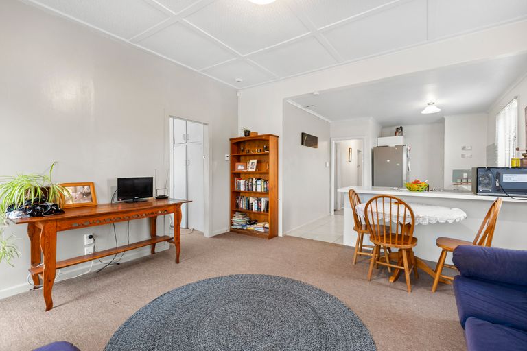 Photo of property in 7 Cureton Street, Morrinsville, 3300