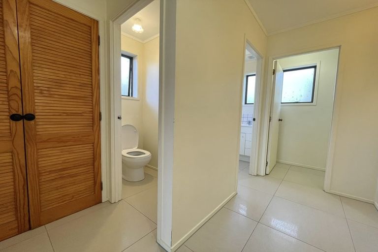 Photo of property in 1/4 Rakino Avenue, Manly, Whangaparaoa, 0930