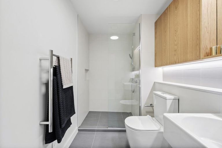 Photo of property in Victoria Lane Apartments, 1110/161 Victoria Street, Te Aro, Wellington, 6011