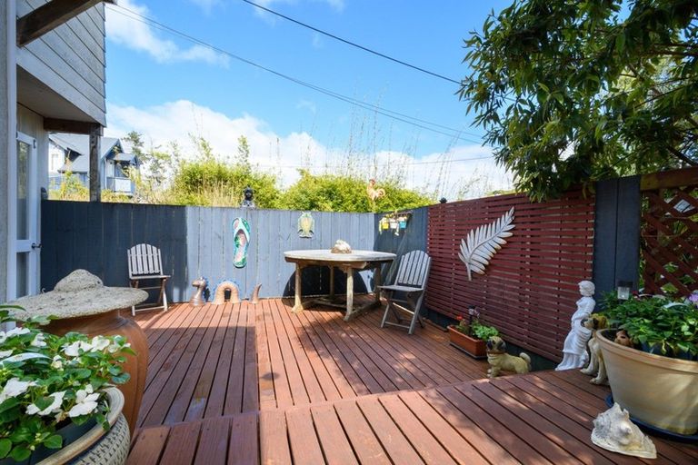 Photo of property in 164 Henderson Valley Road, Henderson, Auckland, 0612