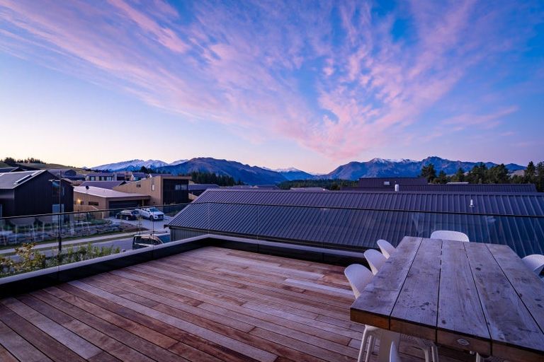 Photo of property in Northlake, 12 Bonspiel Road, Wanaka, 9305