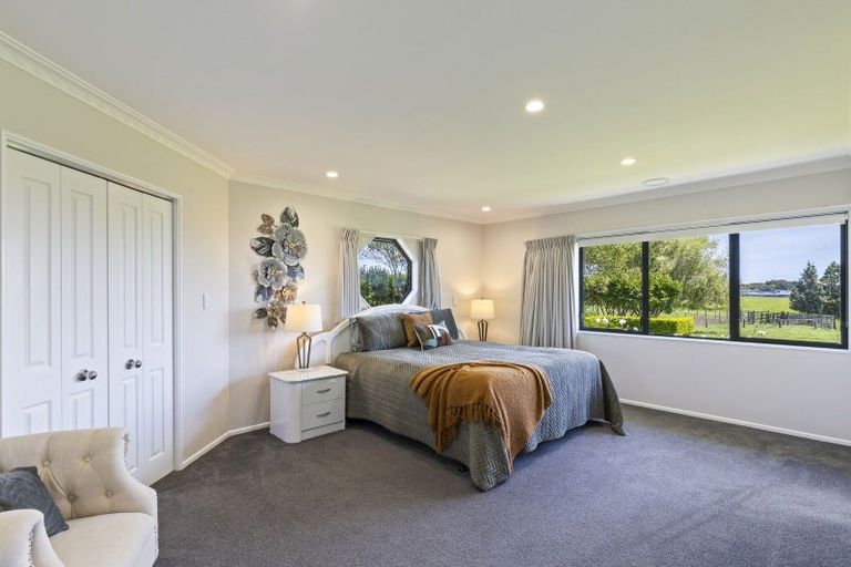 Photo of property in 1179 Devon Road, Bell Block, New Plymouth, 4373