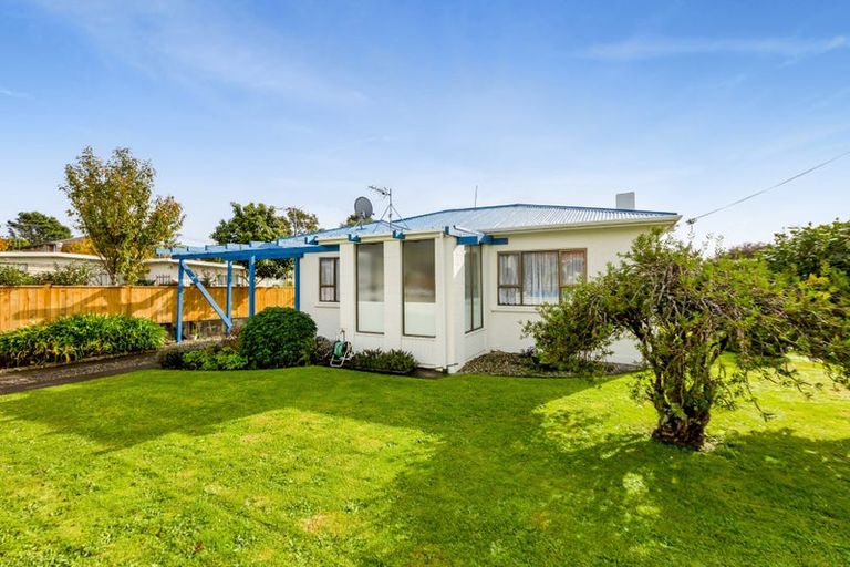Photo of property in 12 Wicksteed Street, Vogeltown, New Plymouth, 4310
