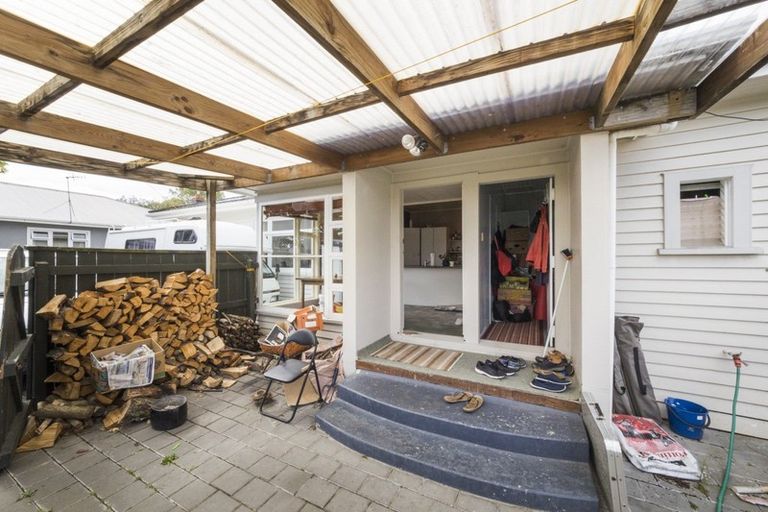 Photo of property in 82 Derby Street, Feilding, 4702