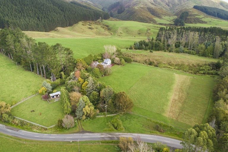 Photo of property in 408 Scotts Road, Linton, Palmerston North, 4472