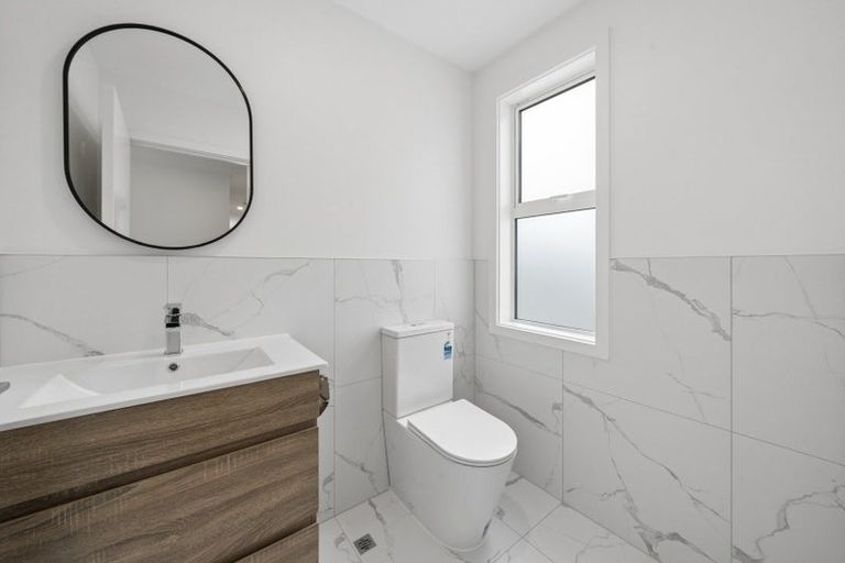 Photo of property in 1/5 Tawa Terrace, Tawa, Wellington, 5028