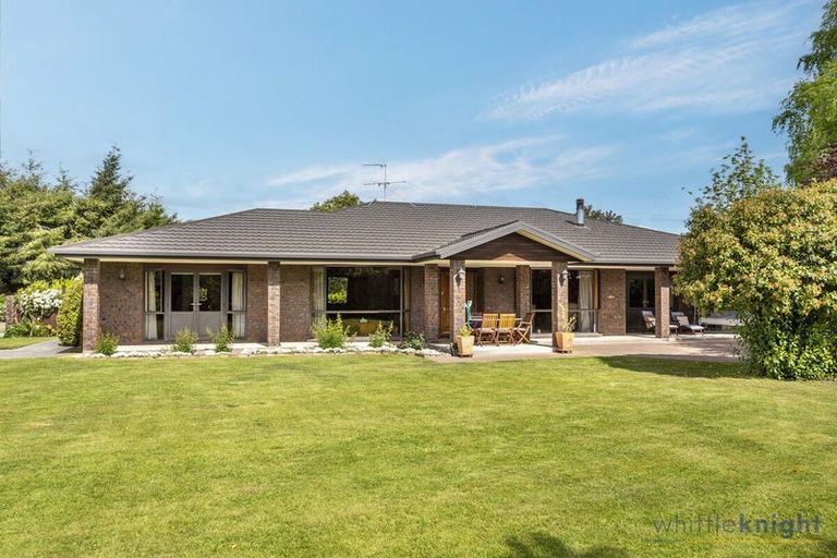 Photo of property in 2377 Homebush Road, Coalgate, 7673