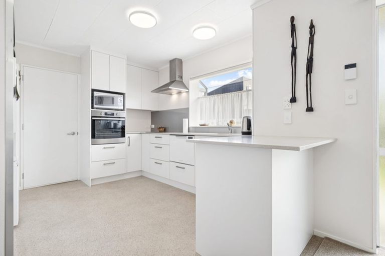 Photo of property in 9b Edinburgh Street, Pukekohe, 2120