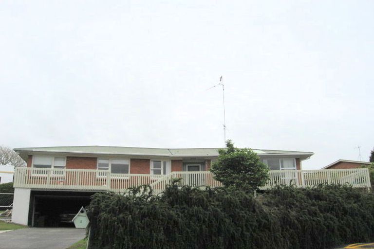 Photo of property in 1 Fromow Road, Opotiki, 3122