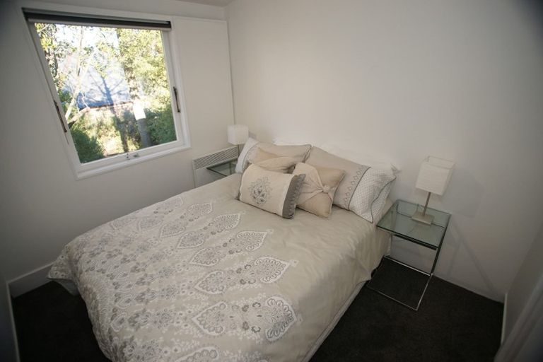 Photo of property in 1/43 Fendalton Road, Fendalton, Christchurch, 8014