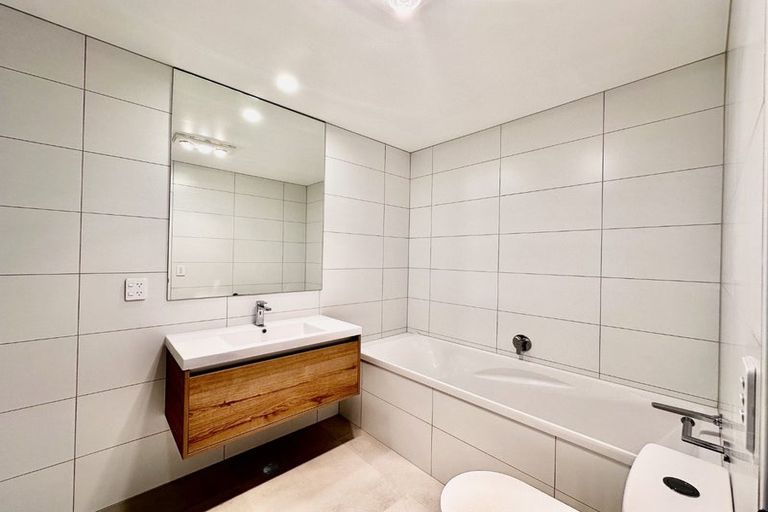 Photo of property in 90 Nganui Avenue, Takanini, Auckland, 2112