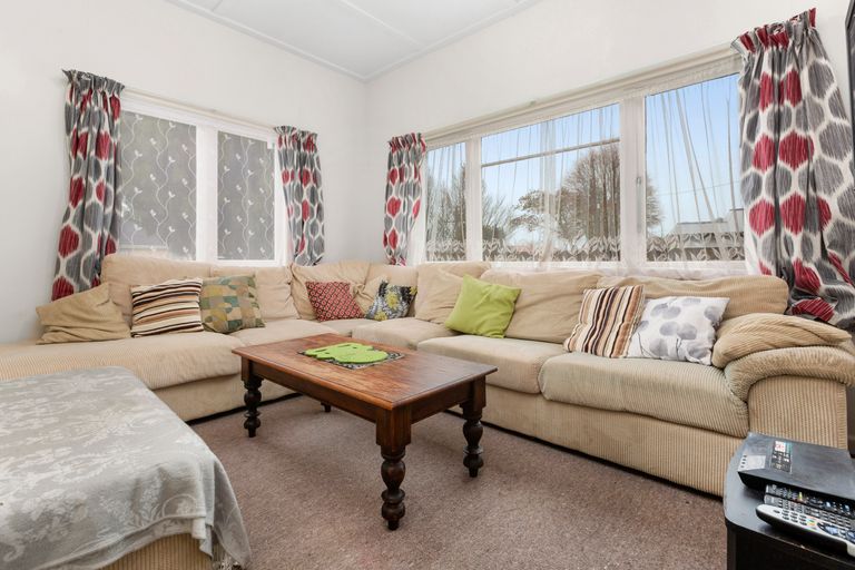 Photo of property in 7 Cureton Street, Morrinsville, 3300