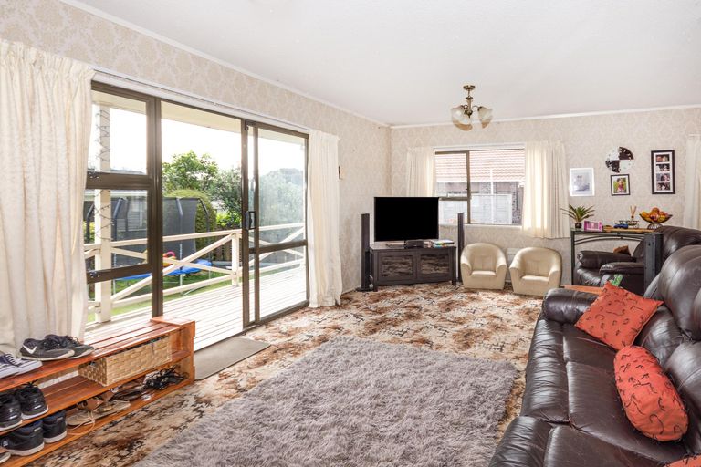 Photo of property in 111b Wellington Street, Pukekohe, 2120
