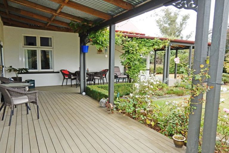 Photo of property in 2 Essex Street, Weston, Oamaru, 9401