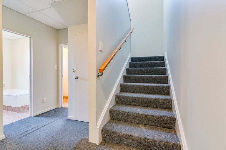 Photo of property in 8a Heriot Row, Dunedin Central, Dunedin, 9016