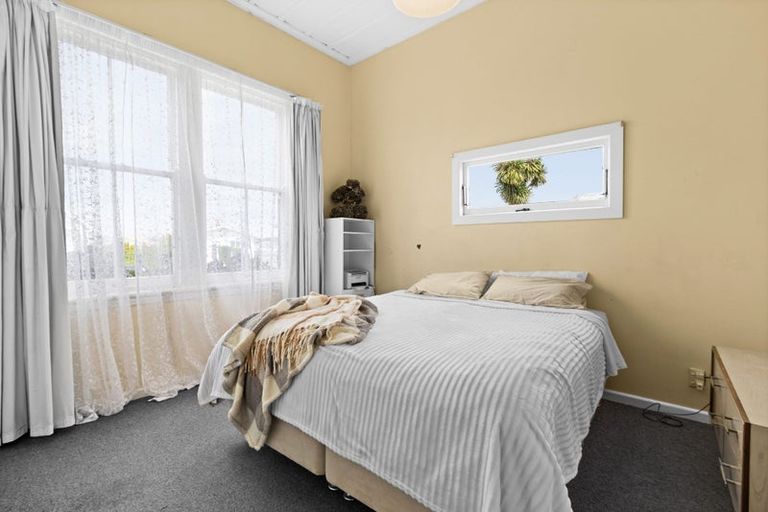 Photo of property in 209 Lascelles Street, Saint Leonards, Hastings, 4120