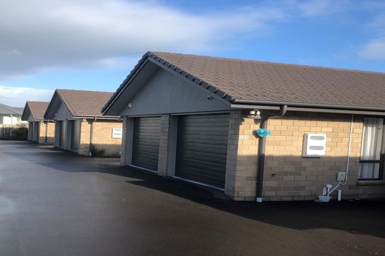 Photo of property in 2/15 Albert Street, Hamilton East, Hamilton, 3216