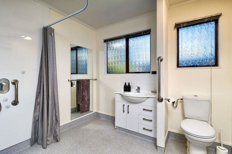 Photo of property in 3/20 Mangarau Crescent, Havelock North, 4130