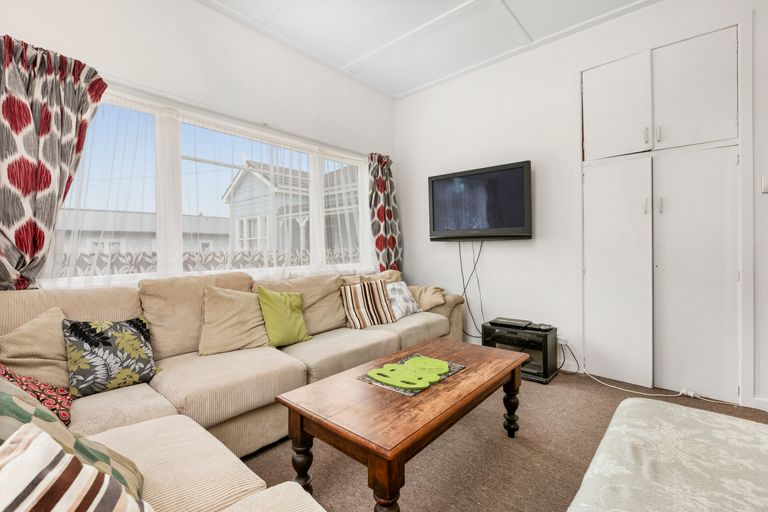 Photo of property in 7 Cureton Street, Morrinsville, 3300