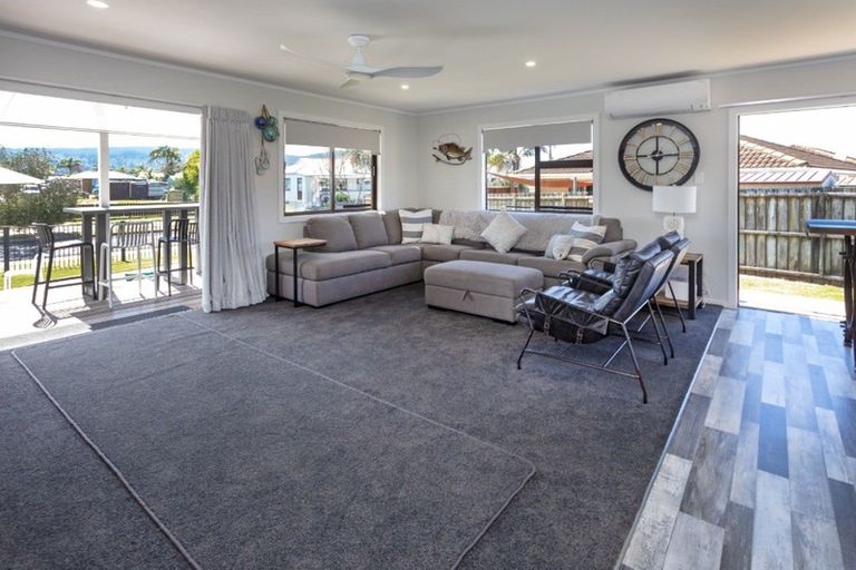 Photo of property in 105 Chartwell Avenue, Whangamata, 3620