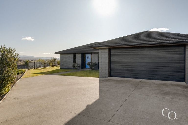 Photo of property in 93 Falcon Drive, Welcome Bay, Tauranga, 3112