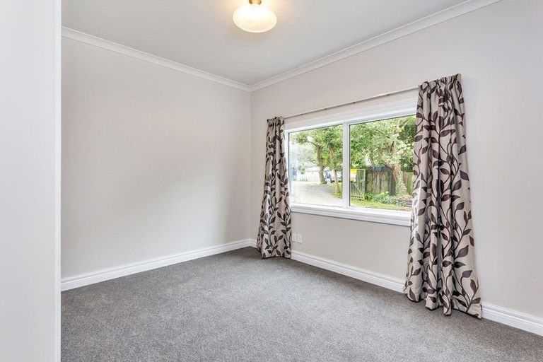 Photo of property in 13 Chibnall Place, Conifer Grove, Takanini, 2112