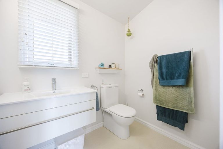 Photo of property in 38 Fidelis Avenue, Snells Beach, 0920