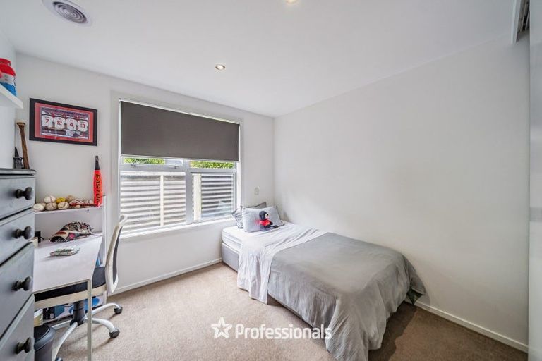 Photo of property in 12 Otonga Heights, Maungaraki, Lower Hutt, 5010