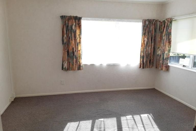 Photo of property in 9a Collie Road, Pukekohe, 2120