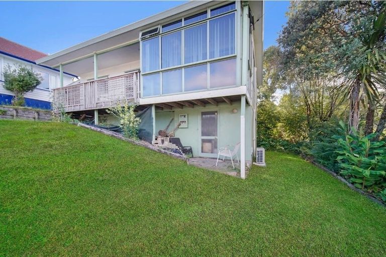 Photo of property in 67 Rangeview Road, Sunnyvale, Auckland, 0612
