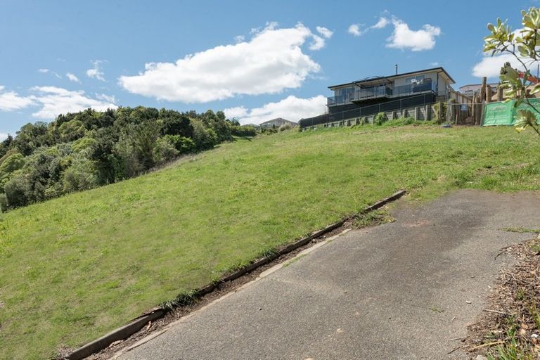 Photo of property in 23 Caldera Crescent, Pyes Pa, Tauranga, 3112