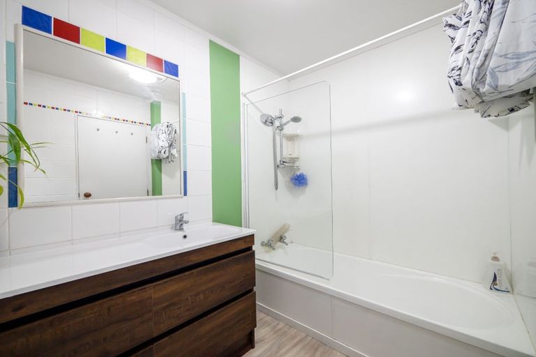 Photo of property in 2/62 Hone Heke Road, Kerikeri, 0230