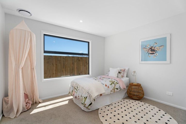 Photo of property in 9 Caton Street, Lake Hawea, 9382