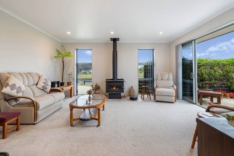 Photo of property in 2 Settlers View, Waipu, 0510