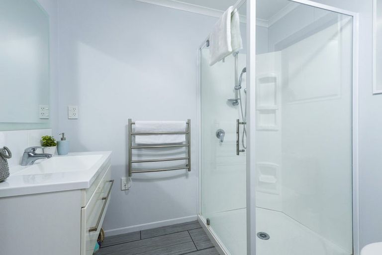 Photo of property in 13 Wanderers Avenue, Brightwater, 7022