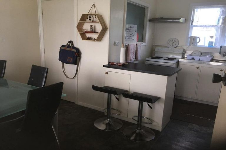 Photo of property in 50-56 Leicester Street, Cannons Creek, Porirua, 5024