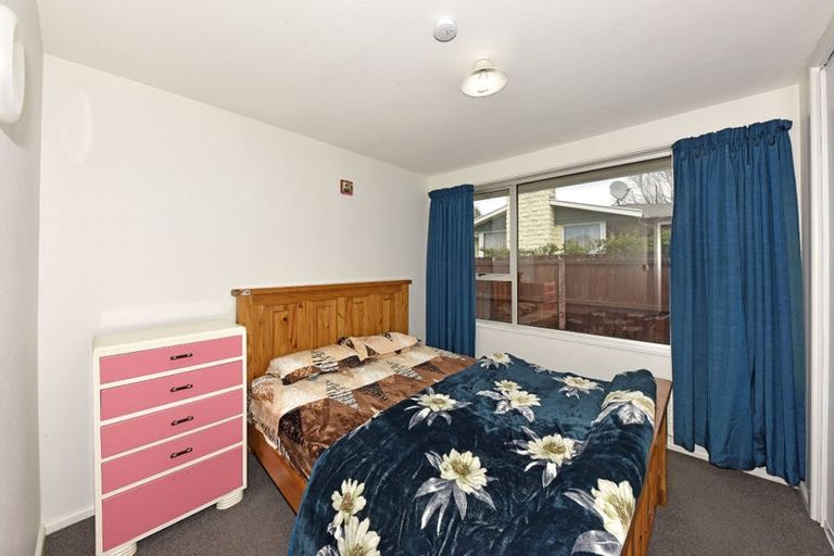 Photo of property in 1/3 Ansonby Street, Russley, Christchurch, 8042