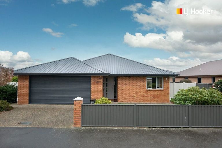 Photo of property in 169 Wingatui Road, Mosgiel, 9024