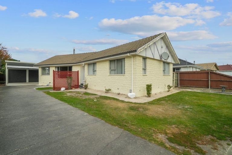 Photo of property in 7 Mckellar Place, Hornby, Christchurch, 8042