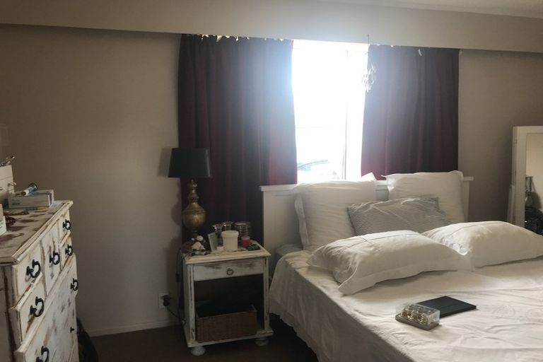 Photo of property in 55a Kenderdine Road, Papatoetoe, Auckland, 2025