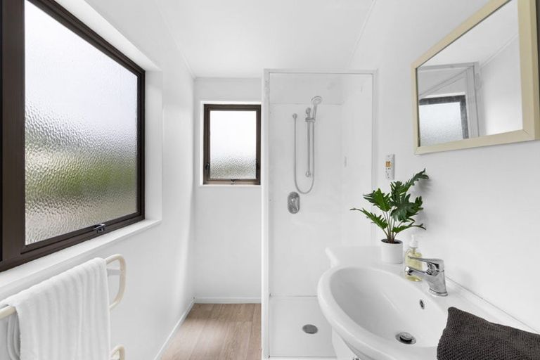 Photo of property in 9 Toop Street, Havelock North, 4130