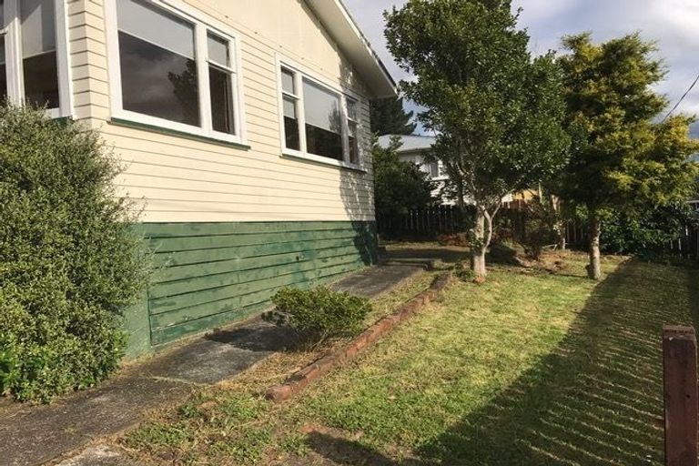 Photo of property in 57 Petrie Street, Wainuiomata, Lower Hutt, 5014