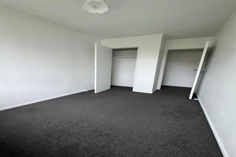 Photo of property in 71 Sandspit Road, Shelly Park, Auckland, 2014