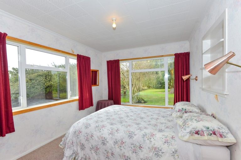 Photo of property in 1538 State Highway 2, Poukawa, Hastings, 4178