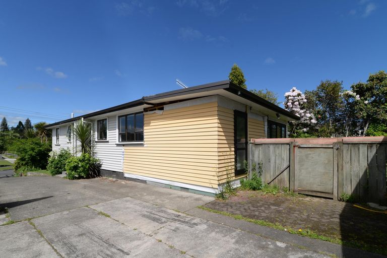 Photo of property in 131 Devon Street, Hillcrest, Rotorua, 3015