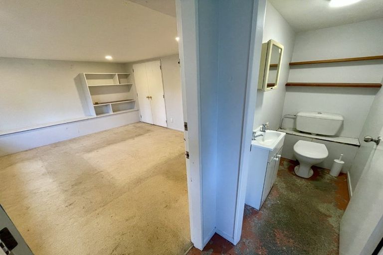 Photo of property in 21 Swainson Street, Naenae, Lower Hutt, 5011