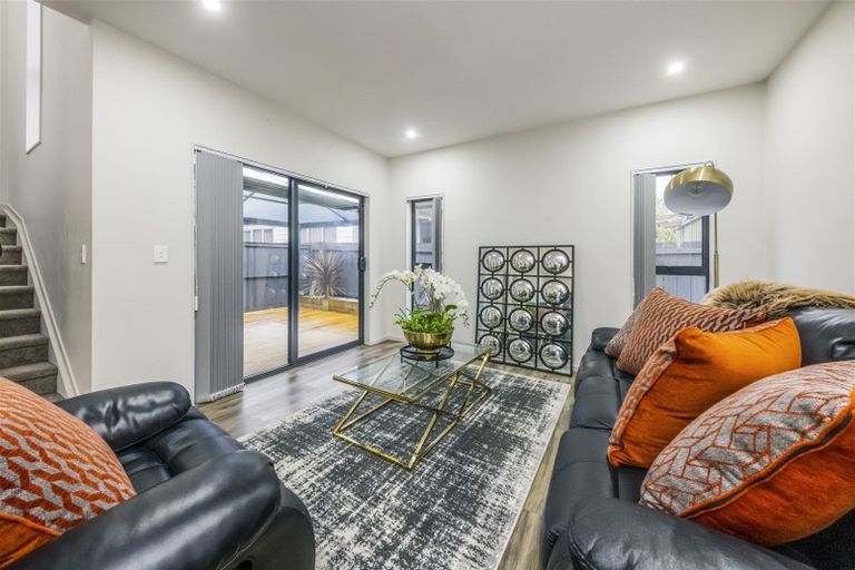 Photo of property in 11d Kent Road, Manurewa, Auckland, 2102