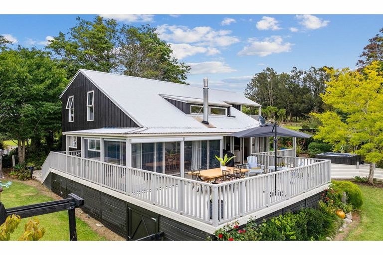 Photo of property in 376 Tara Road, Mangawhai, Kaiwaka, 0573
