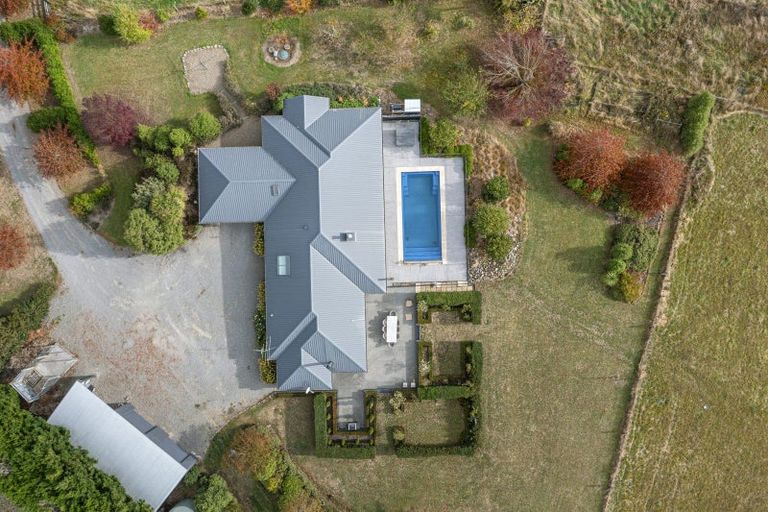 Photo of property in 74 Stonyflat Road, Loburn, Rangiora, 7472